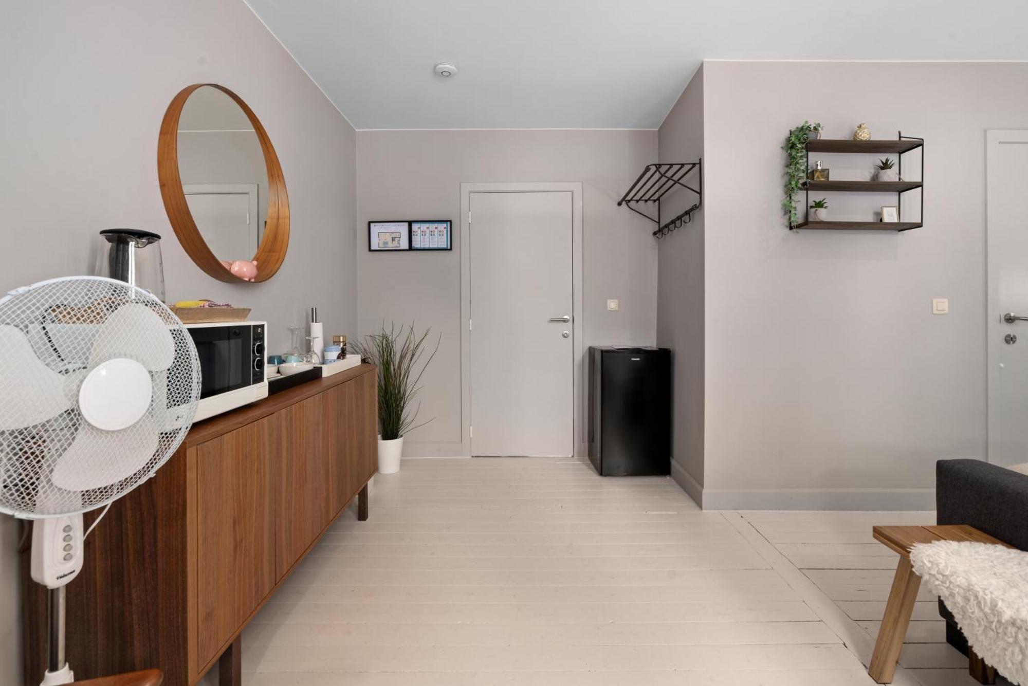 Spacious Guest Suites Near Historic Market - 5 Min Walk 布鲁日 外观 照片