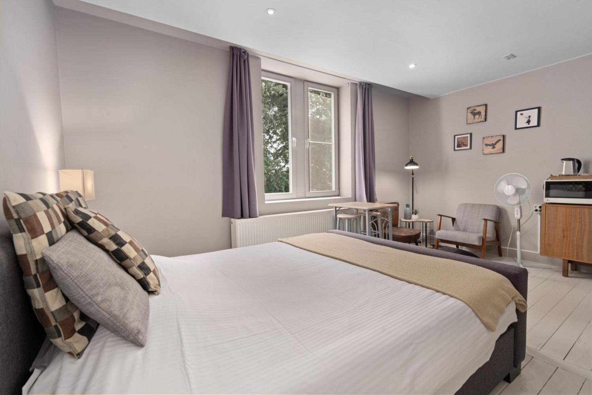 Spacious Guest Suites Near Historic Market - 5 Min Walk 布鲁日 外观 照片