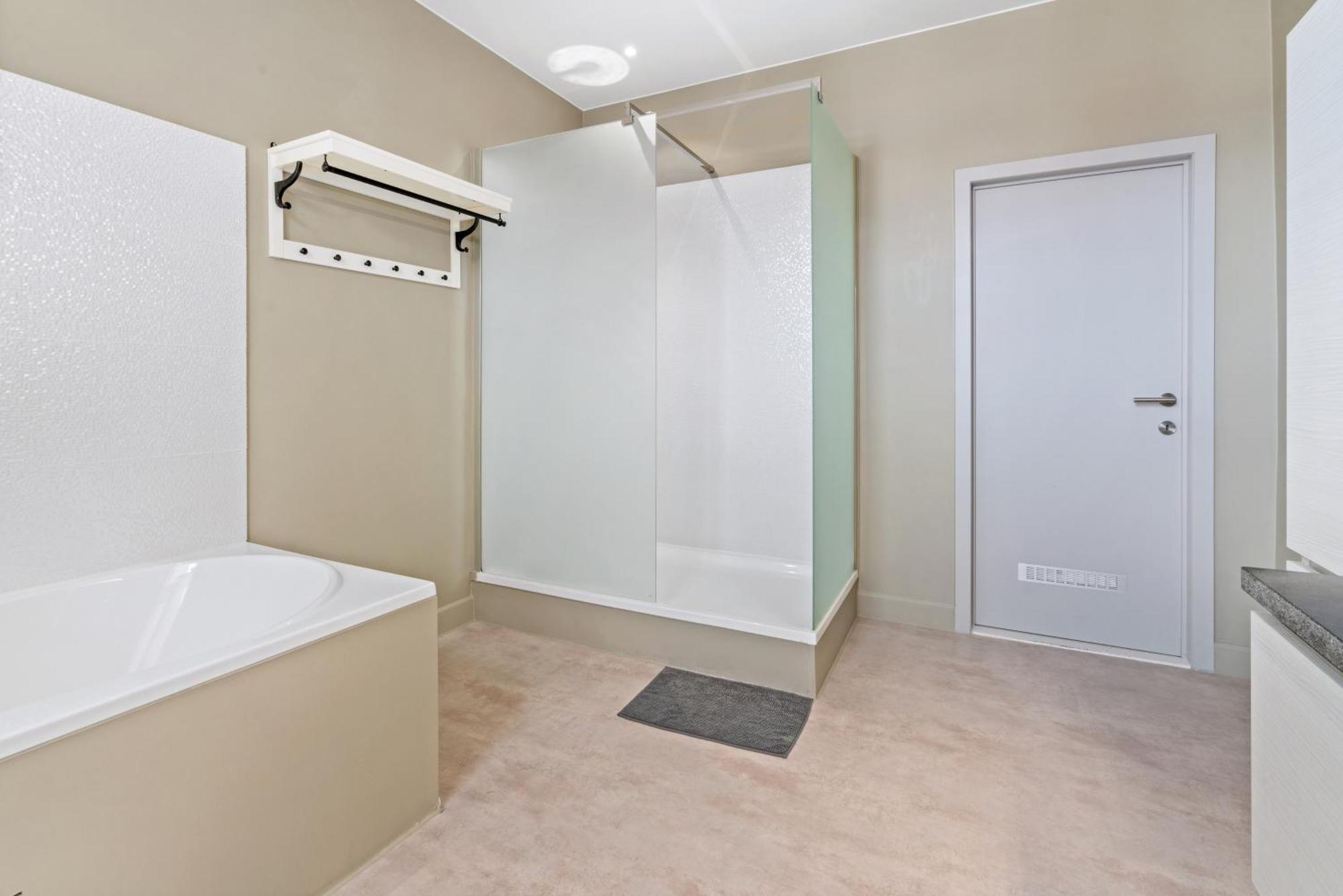 Spacious Guest Suites Near Historic Market - 5 Min Walk 布鲁日 外观 照片